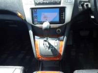 Toyota HARRIER 2006