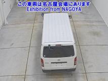 TOYOTA HIACE 2012
