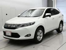 TOYOTA HARRIER 2017